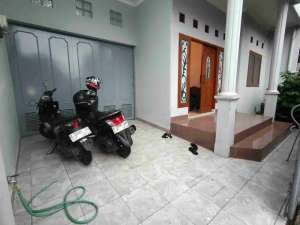 Disewakan rumah Buahbatu nilem 41 kamar tidur semi furnish lokasi di Bandung Kota, tersedia melalui melalui situs Olx