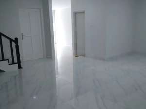 Disewakan rumah cantik rapi Taman Modern, Cakung, Ujung Menteng Jakarta Timur lokasi di Jakarta Timur, tersedia melalui melalui situs Olx