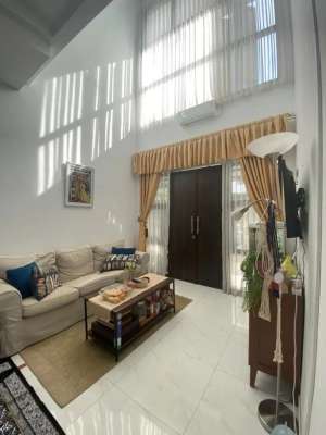 Disewakan Rumah Cantik Semi Furnished di Panyileukan Bandung lokasi di Bandung Kota, tersedia melalui melalui situs Olx