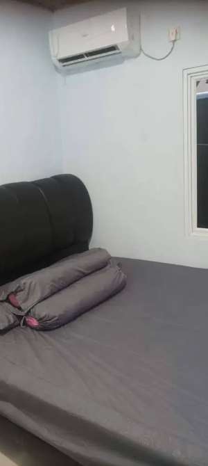 Disewakan Rumah Cikarang Full Furnish 2 Kamar, 1,3 juta per bulan lokasi di Bekasi Kab., tersedia melalui melalui situs Olx