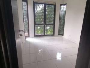 Disewakan Rumah cluster Cluster Caspia Bsd City lokasi di Tangerang Selatan Kota, tersedia melalui melalui situs Olx