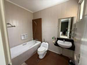 Disewakan Rumah Cluster Lama Summarecon Bekasi41 KT, Carport 2 Mobil lokasi di Bekasi Kab., tersedia melalui melalui situs Olx