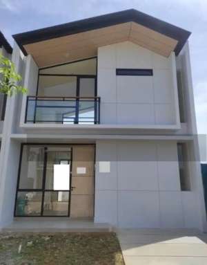 DISEWAKAN RUMAH DALAM KOMPLEK CENDANA PARC NORTH KARAWACI lokasi di Tangerang Kab., tersedia melalui melalui situs Olx