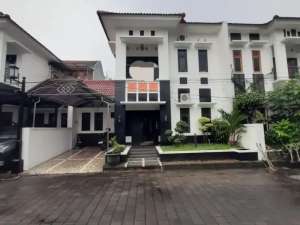 Disewakan Rumah Dalam Perumahan Onegate System Lokasi Palagan lokasi di Sleman Kab., tersedia melalui melalui situs Olx