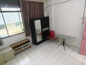 Disewakan Rumah di Jelambar Barat 2 J Dengan 3 Kamar Tidur 2 Kamar Mandi 4x13 Dengan 3 Lantai Bangunan Untuk Hunian lokasi di Jakarta Barat, tersedia melalui melalui situs Olx