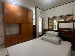 Disewakan Rumah di Komplek Nusaloka 14.5 BSD lokasi di Tangerang Kab., tersedia melalui melalui situs Olx