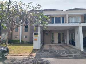 Disewakan Rumah di Orchard Park Cluster Citrus Batam Center lokasi di Batam Kota, tersedia melalui melalui situs Olx