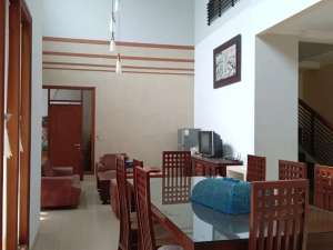 DISEWAKAN RUMAH DIPARAKANSAYAP SOEKARNO HATTA DEKAT BATUNUNGGAL lokasi di Bandung Kota, tersedia melalui melalui situs Olx