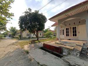 Disewakan Rumah di Perumahan Graha Hangtuah Permai Jl Perkasa lokasi di Pekanbaru Kota, tersedia melalui melalui situs Olx