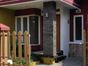 Disewakan Rumah Di Sayap Jalan Tuparev Cirebon lokasi di Cirebon Kab., tersedia melalui melalui situs Olx