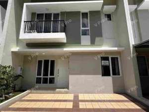 disewakan rumah dua lantai full furnish di summarecon mutiara makassar dekat dari bandara dan gerbang toll lokasi di Makassar Kota, tersedia melalui melalui situs Olx