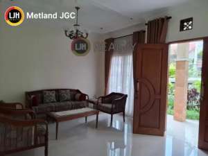 Disewakan Rumah Full furnish Kamar 5 di Duren Sawit dekat RS, Sekolah Jakarta Timur lokasi di Jakarta Timur, tersedia melalui melalui situs Olx