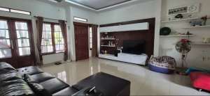 Disewakan Rumah Full FurnishedRoyal Mansion Banguntapan lokasi di Bantul Kab., tersedia melalui melalui situs Olx