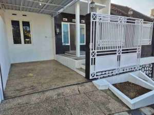 Disewakan Rumah Furnished di Oma Campus, Sengkaling, Malang lokasi di Malang Kota, tersedia melalui melalui situs Olx