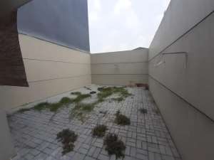 Disewakan Rumah Grand Harvest Bangunan 1 lantai lokasi di Surabaya Kota, tersedia melalui melalui situs Olx