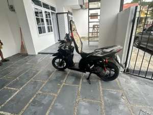 Disewakan Rumah Griya Babatan Mukti Strategis Siap Huni lokasi di Surabaya Kota, tersedia melalui melalui situs Olx