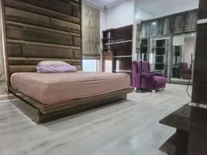 Disewakan Rumah Hook Mewah Alamanda Semi Furnished, Full AC, Sudah Renovasi, Siap Huni, Cakung, Jakarta Timur, 015 lokasi di Jakarta Timur, tersedia melalui melalui situs Olx
