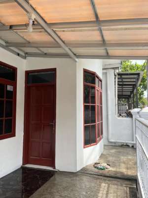 DISEWAKAN RUMAH KELUARGAMAHASISWA lokasi di Bandung Kab., tersedia melalui melalui situs Olx