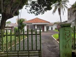 Disewakan Rumah Lahan 2000 M Di Kota Bogor lokasi di Bogor Kab., tersedia melalui melalui situs Olx