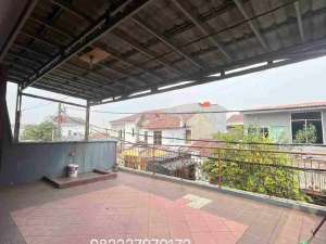 Disewakan Rumah Murah2 Lantai di Harapan Indah 1 Medan Satria Bekasi lokasi di Bekasi Kota, tersedia melalui melalui situs Olx