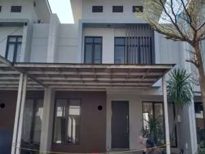 Disewakan rumah murah 2lantai di Cluster Shinano Jakarta Garden City Jakarta Timur siaphuni minimalis modern lokasi di Jakarta Timur, tersedia melalui melalui situs Olx