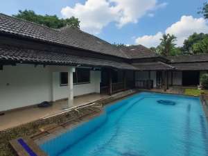 DISEWAKANRUMAH NYAMAN DI KEMANG lokasi di Jakarta Selatan, tersedia melalui melalui situs Olx