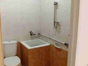 Disewakan Rumah Nyaman di Cluster Aralia Harapan Indah 2 Bekasi lokasi di Bekasi Kab., tersedia melalui melalui situs Olx