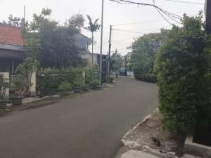 Disewakan Rumah Nyaman Rawamangun Jalan Layur Bebas Banjir lokasi di Jakarta Timur, tersedia melalui melalui situs Olx