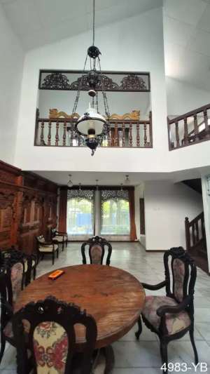 Disewakan Rumah Per Thn Mewah Strategis Di Bintaro Sektor 7 lokasi di Jakarta Selatan, tersedia melalui melalui situs Olx