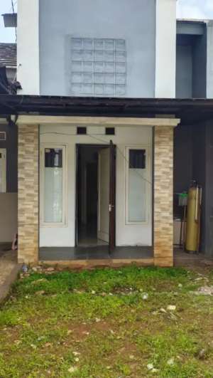DISEWAKAN Rumah Perumahan Oscar Residence Pamulang dekat Unpam lokasi di Tangerang Selatan Kota, tersedia melalui melalui situs Olx