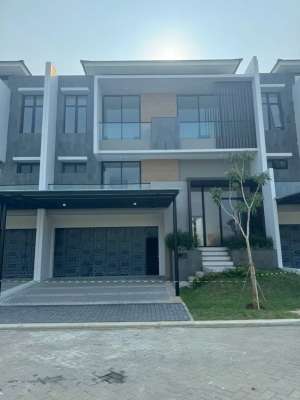 Disewakan rumah pik2 4 kamar tidur 10x25250m lokasi di Jakarta Utara, tersedia melalui melalui situs Olx