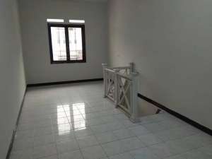 Disewakan Rumah renov jalan lebar dekat talagabodas Lodaya Bandung lokasi di Bandung Kota, tersedia melalui melalui situs Olx