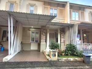 Disewakan Rumah Semi Furnished Vanya Park Assana House BSD City lokasi di Tangerang Kab., tersedia melalui melalui situs Olx