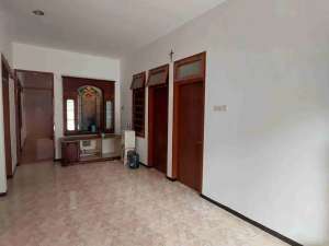 Disewakan rumah siap huni lokasi di Surabaya Kota, tersedia melalui melalui situs Olx