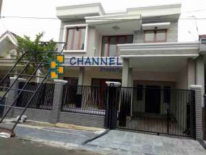 DISEWAKAN Rumah Siap Huni Akses Dekat Tol BSD Anggrek Loka, Vn lokasi di Tangerang Selatan Kota, tersedia melalui melalui situs Olx