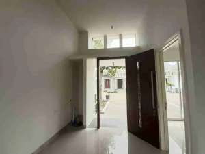 Disewakan Rumah Siap Huni di Grand Harvest, Kebraon, Karangpilang, Surabaya lokasi di Surabaya Kota, tersedia melalui melalui situs Olx