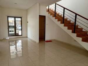 Disewakan Rumah siap huni di Orchid Mansion Danau Bogor Raya lokasi di Bogor Kab., tersedia melalui melalui situs Olx