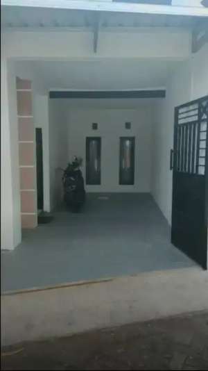 Disewakan Rumah Siap Huni di area Keputih, Surabaya lokasi di Surabaya Kota, tersedia melalui melalui situs Olx