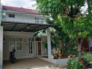 Disewakan Rumah Siap Huni Ful Furnish Di Meadow Greend lokasi di Bekasi Kab., tersedia melalui melalui situs Olx