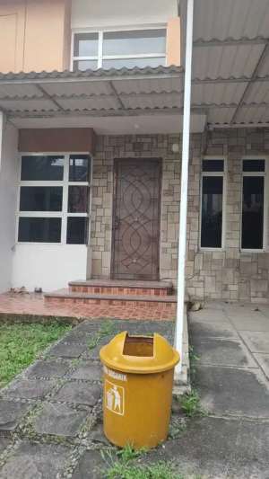 DISEWAKAN RUMAH Taman Permata Sektor 3, Lippo Karawaci lokasi di Tangerang Kota, tersedia melalui melalui situs Olx