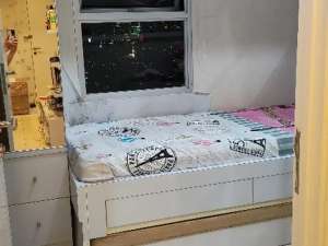 disewakansewa apartemen seasons city 2br full furnished mewah lokasi di Jakarta Barat, tersedia melalui melalui situs Olx