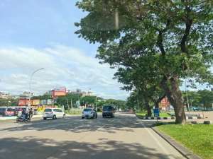 Disewakan tanah komersial di Alam Sutera samping Tol alam sutera lokasi di Tangerang Kota, tersedia melalui melalui situs Olx