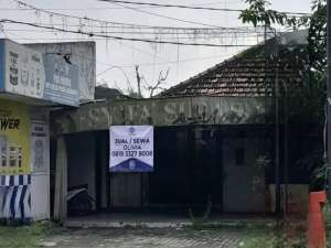 Disewakan Tanah Plus Bangunan di Lakarsantri lokasi di Surabaya Kota, tersedia melalui melalui situs Olx