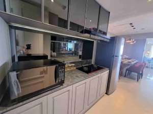 Disewakan Unit 3BR Furnished Bagus Apartemen One Icon, Surabaya lokasi di Surabaya Kota, tersedia melalui melalui situs Olx