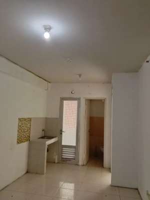 Disewakan unit kosongan 2 kamar tower emerald lt.12, view kolam renang lokasi di Jakarta Utara, tersedia melalui melalui situs Olx