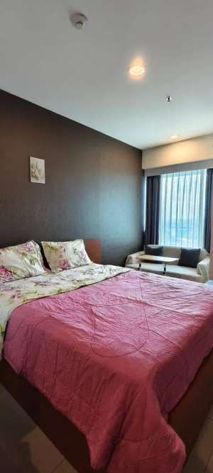 Disewakan Unit Studio Apartemen Grand Kamala Lagoon, Emerald Tower lokasi di Bekasi Kota, tersedia melalui melalui situs Olx