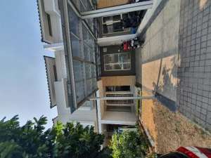 DISKON 20 JUTA RUMAH PIANO SEMI FURNISH GOLF ISLAND PIK lokasi di Jakarta Utara, tersedia melalui melalui situs Olx