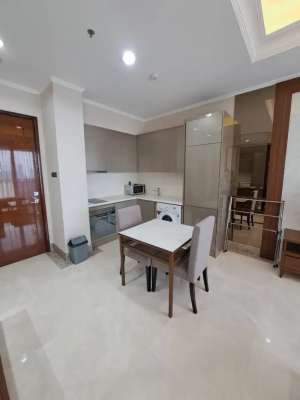 District 8 Senopati Kebayoran Baru 1 Bedroom lokasi di Jakarta Selatan, tersedia melalui melalui situs Olx