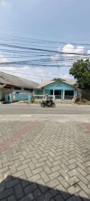 Djual BU 3.1milyar net turun hrg dr 4.5m lt490m Rumahtanah SHM depok lokasi di Depok Kota, tersedia melalui melalui situs Olx