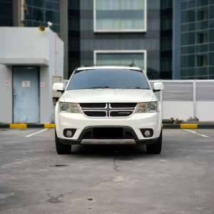 Jual bekas DODGE JOURNEY SXT PLATINUM PUTIH 2013, TDP 25JT ALL IN,lokasi di Tangerang Selatan Kota